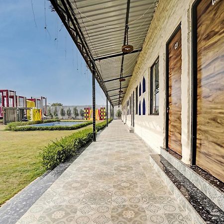 Hotel O Govind Dham Hotel And Resort Prayagraj Exterior photo